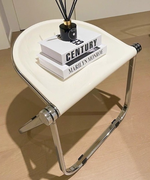 Made in I（メイドインアイ）の「Folding mid century chair stool（家具・レディース・オレンジ/イエロー/グリーン/ホワイト/クリア/グレー/ブラック・FREE）」の22枚目の写真