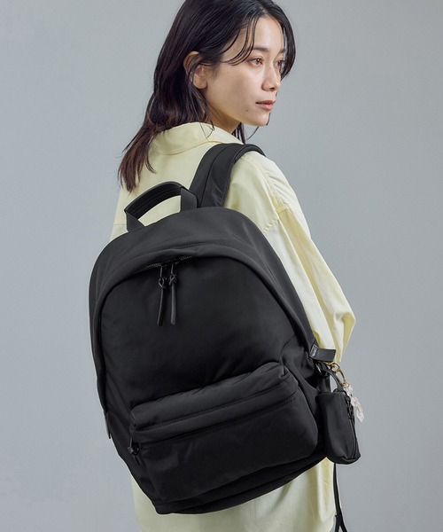 SALON adam et rope'(サロン アダム エ ロペ)の「【W S(ドゥーブル)】撥水ユーティリティーデイバッグ / A4対応(バックパック/リュック・レディース・ブラック・FREE)」の22枚目の写真