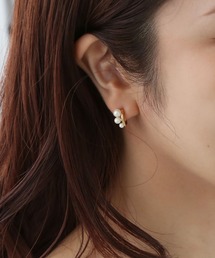 colleca la（コレカラ）の「miniループフィット・パール×フープイヤリング（イヤリング）」