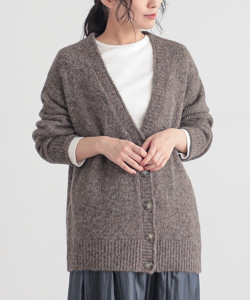 for/c（フォーシー）の「ゆったりVネックカーディガン【サスティナブル】（カーディガン/ボレロ・レディース・グレー/ブラウン・M/L）」の12枚目の写真