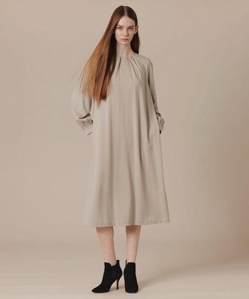 MACKINTOSH LONDON（マッキントッシュ ロンドン）の「ウールプレーティングワンピース（ワンピース・レディース・ベージュ/ブラック・38）」の12枚目の写真
