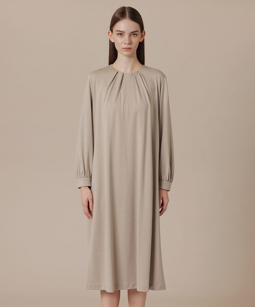 MACKINTOSH LONDON（マッキントッシュ ロンドン）の「ウールプレーティングワンピース（ワンピース・レディース・ベージュ/ブラック・38）」の11枚目の写真