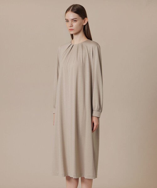 MACKINTOSH LONDON（マッキントッシュ ロンドン）の「ウールプレーティングワンピース（ワンピース・レディース・ベージュ/ブラック・38）」の10枚目の写真