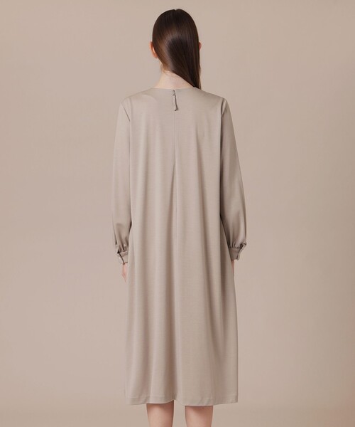 MACKINTOSH LONDON（マッキントッシュ ロンドン）の「ウールプレーティングワンピース（ワンピース・レディース・ベージュ/ブラック・38）」の9枚目の写真
