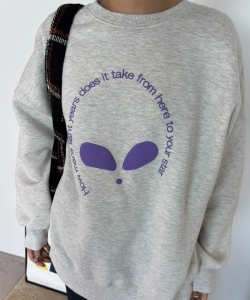 MERLOT（メルロー）の「宇宙への問いかけスウェット（スウェット・レディース・ライトグレー/ネイビー・FREE）」の3枚目の写真
