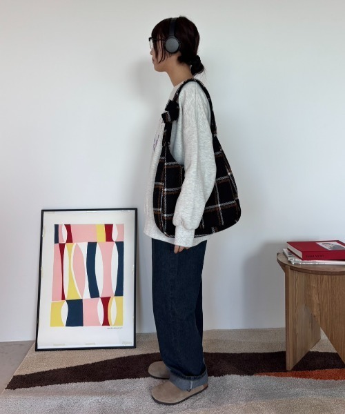 MERLOT（メルロー）の「宇宙への問いかけスウェット（スウェット・レディース・ライトグレー/ネイビー・FREE）」の7枚目の写真