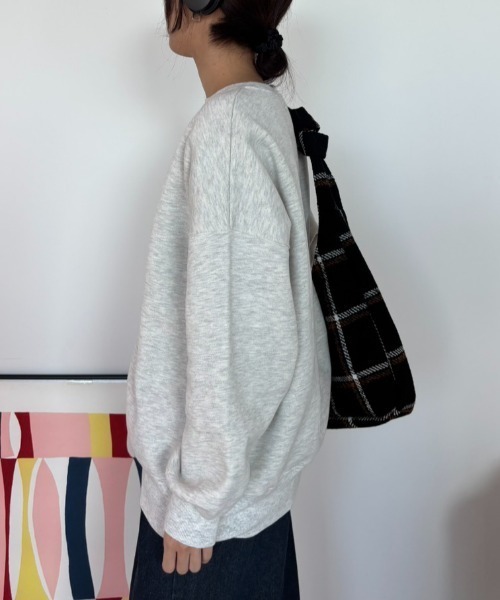 MERLOT（メルロー）の「宇宙への問いかけスウェット（スウェット・レディース・ライトグレー/ネイビー・FREE）」の4枚目の写真