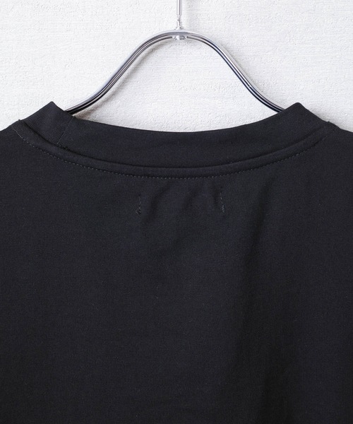SWITCH BY ARCH(スイッチバイアーチ)の「/ARC/SWITCH by ARCH/エンボス ロゴ Tシャツ(Tシャツ/カットソー・レディース・ホワイト/ブラック・FREE)」の16枚目の写真