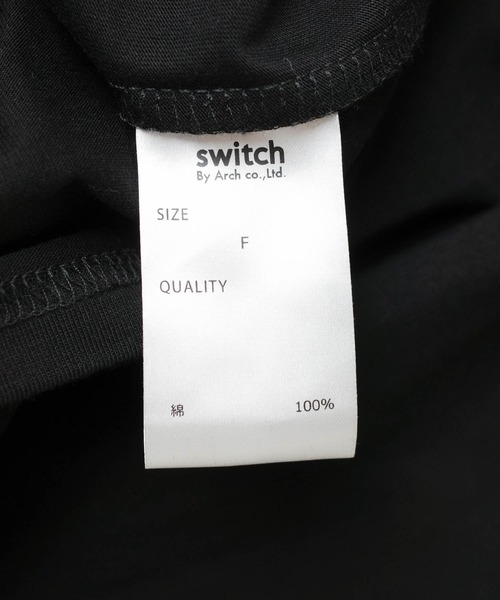 SWITCH BY ARCH(スイッチバイアーチ)の「/ARC/SWITCH by ARCH/エンボス ロゴ Tシャツ(Tシャツ/カットソー・レディース・ホワイト/ブラック・FREE)」の14枚目の写真