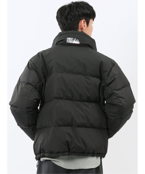 FIRST DOWN(ファーストダウン)の「【ファーストダウン 撥水防風 リバーシブル】FIRSTDOWN USA BUBBLE スタンド ダウン(ダウンジャケット/コート・メンズ・イエロー/ライトグレー/ブラック/ベージュ・LARGE/X-LARGE/MEDIUM)」の9枚目の写真