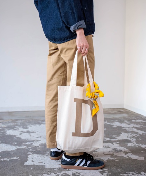 D.M.G.（ドミンゴ）の「[D.M.G / ディーエムジー] チノストレッチ オールデイイージートラウザー（チノパンツ・レディース・ベージュ/アイボリー/マスタード/ブラック/ダークブルー・L/M/S/SS）」の7枚目の写真