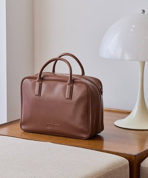 ADAM ET ROPE'（アダムエロペ）の「【サステナブル】ロゴボストンビッグバッグ（ボストンバッグ・レディース・ブラウン/ブラック/シルバー・FREE）」の2枚目の写真