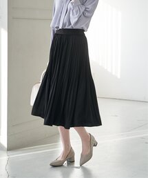 IKKA LOUNGE（イッカラウンジ）の「サテンプリーツスカート（スカート）」