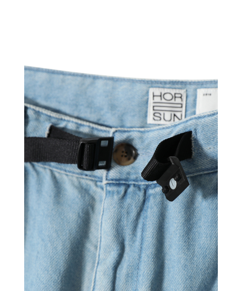 HORLISUN(ホーリーサン)の「Corrigin Belted Wide Denim Pants Light Blue(デニムパンツ・レディース・その他・LARGE)」の5枚目の写真