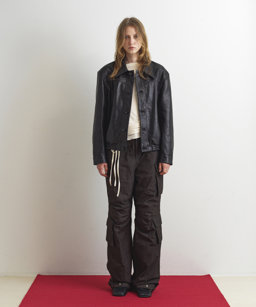 AOPT(アオプト)の「LEATHER BLOUSON JACKET - BLACK(ライダースジャケット・レディース・その他・SMALL/MEDIUM)」の2枚目の写真