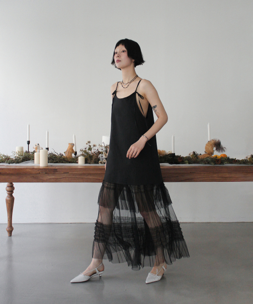 RUBATI（ルバティ）の「チュールレイヤードマキシワンピース_ブラック（ワンピース・レディース・その他・size1/size2）」の2枚目の写真