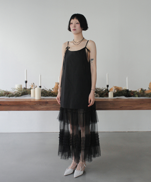 RUBATI（ルバティ）の「チュールレイヤードマキシワンピース_ブラック（ワンピース・レディース・その他・size1/size2）」の6枚目の写真