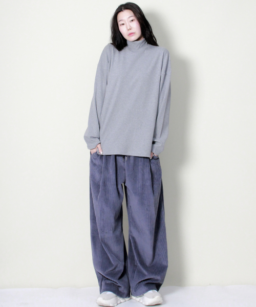 DEMARC(ドゥマーク)の「ワイドフィットコーデュロイワンタックバンディングパンツグレーシーブルー(その他パンツ・レディース・その他・MEDIUM/LARGE)」の5枚目の写真