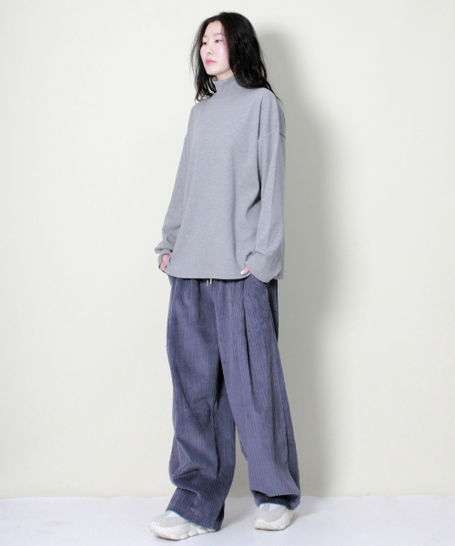 DEMARC(ドゥマーク)の「ワイドフィットコーデュロイワンタックバンディングパンツグレーシーブルー(その他パンツ・レディース・その他・MEDIUM/LARGE)」の7枚目の写真