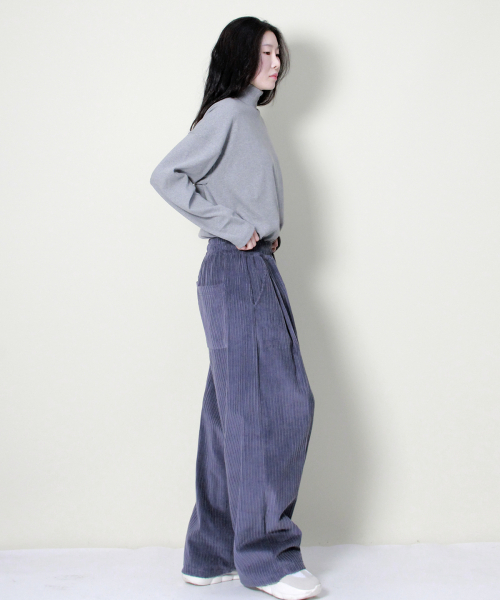 DEMARC(ドゥマーク)の「ワイドフィットコーデュロイワンタックバンディングパンツグレーシーブルー(その他パンツ・レディース・その他・MEDIUM/LARGE)」の9枚目の写真