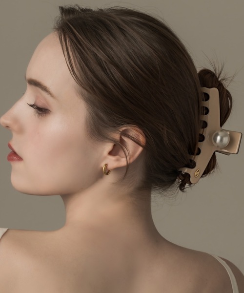 muku(ムク)の「HAIRCLIP/ONE PEARL(バレッタ/ヘアクリップ・レディース・ピンクベージュ/ブラック・FREE)」の12枚目の写真