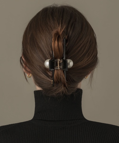 muku(ムク)の「HAIRCLIP/ONE PEARL(バレッタ/ヘアクリップ・レディース・ピンクベージュ/ブラック・FREE)」の6枚目の写真