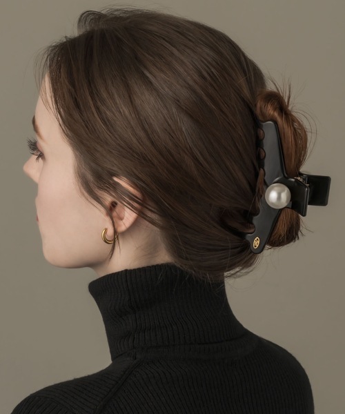 muku(ムク)の「HAIRCLIP/ONE PEARL(バレッタ/ヘアクリップ・レディース・ピンクベージュ/ブラック・FREE)」の15枚目の写真