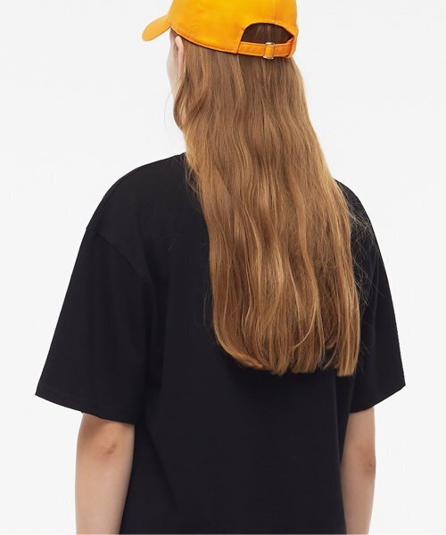MATCHGLOBE(マッチグローブ)の「Dog Walker Printed Loose-fit Tee (Black)(Tシャツ/カットソー・レディース・その他・FREE)」の5枚目の写真