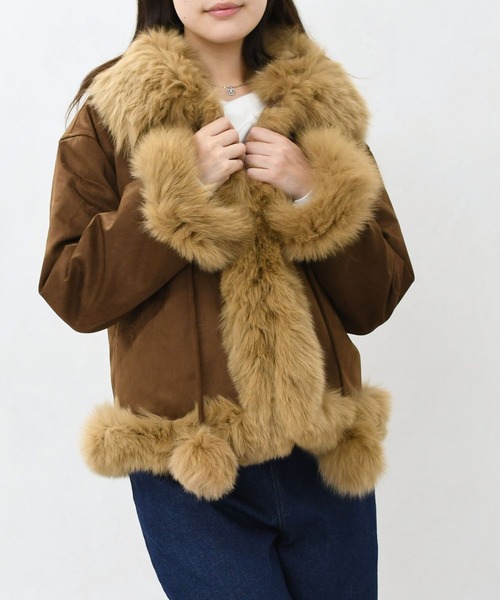 31 Sons de mode（トランテアン　ソン　ドゥ　モード）の「2025秋冬新作 一部店舗限定 ふわふわファーポンポン付きムートンショートコート（その他アウター・レディース・ブラウン・ﾌﾘ-）」の5枚目の写真