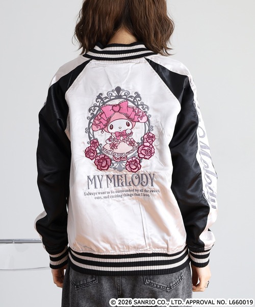 sanrio(サンリオ)の「サンリオキャラクターズ リバーシブルスカジャン(スカジャン・レディース・ブラック×シルバー/ブラック×ブラック/ブラック×ゴールド/ピンク系その他・M/LL/L)」の11枚目の写真