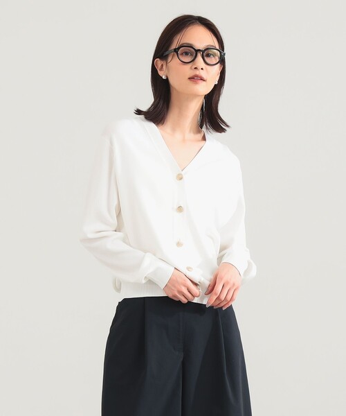 Demi-Luxe BEAMS（デミルクス ビームス）の「メタルボタン Vネック カーディガン（ニット/セーター・レディース・ブラウン系その他4/ホワイト・ONE SIZE）」の6枚目の写真