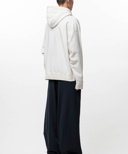 Maison MIHARA YASUHIRO(メゾンミハラヤスヒロ)の「Fruit Printed Hoodie(スウェット・メンズ・グレー/ブラック/ホワイト・46/48/44)」の7枚目の写真