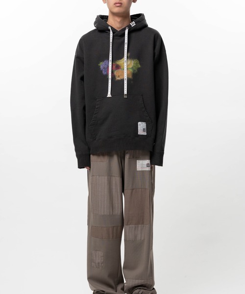 Maison MIHARA YASUHIRO(メゾンミハラヤスヒロ)の「Fruit Printed Hoodie(スウェット・メンズ・グレー/ブラック/ホワイト・46/48/44)」の10枚目の写真