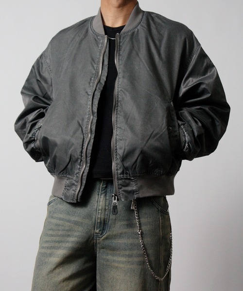 NYLAUS(ナイラス)の「【Nylaus】2026新作 ヴィンテージ ショート丈 MA-1ブルゾン フライトジャケット ミリタリージャケット ナイロンジャケット(MA-1・メンズ・グレー/ブラック・L/M)」の8枚目の写真