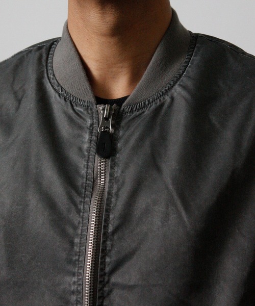 NYLAUS(ナイラス)の「【Nylaus】2026新作 ヴィンテージ ショート丈 MA-1ブルゾン フライトジャケット ミリタリージャケット ナイロンジャケット(MA-1・メンズ・グレー/ブラック・L/M)」の13枚目の写真