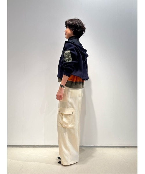 ESTNATION(エストネーション)の「ESSENCEOFLUXURY / カーゴパンツ(カーゴパンツ・レディース・ベージュ・38/36)」の8枚目の写真