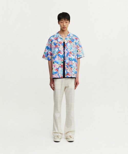 FROM ARLES(フロムアルル)の「オーバーサイズ半袖シャツ / フラワープリント(シャツ/ブラウス・メンズ・その他・L)」の2枚目の写真