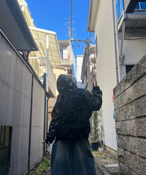 VENHIT(ベンヒット)の「MRT カモ ラグラン フードパーカー(パーカー・レディース・ライトグレー/ブラック/ベージュ/アイボリー・MEDIUM/LARGE/X-LARGE)」の13枚目の写真