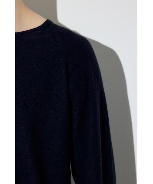 AZUL by moussy(アズールバイマウジー)の「カシミヤミックスニットトップス(ニット/セーター・メンズ・ライトブルー/ライトピンク/ブラック/杢グレー・X-LARGE/LARGE/MEDIUM)」の13枚目の写真