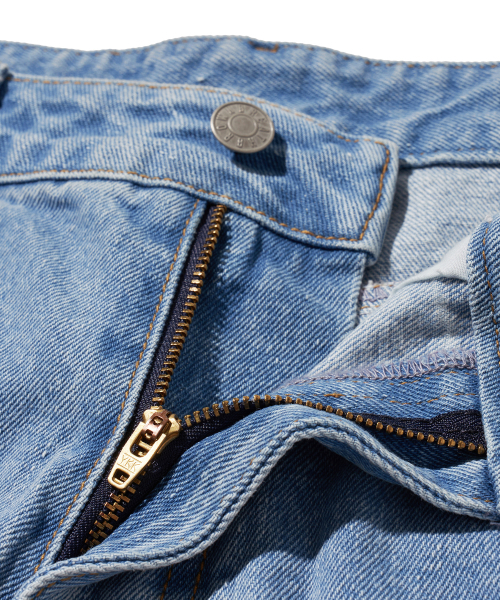 BROWNBREATH（ブラウンブレス）の「TAG WORKER DENIM PANTS - LIGHT BLUE（デニムパンツ・レディース・その他・S/M/L/XL）」の5枚目の写真