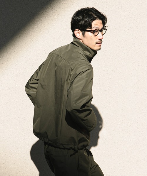 URBAN RESEARCH ROSSO MEN(アーバンリサーチロッソメン)の「『別注』+phenix WINDSTOPPER by GORE-TEX LABS スタンドブルゾン(ブルゾン・メンズ・ブラック/カーキ/ネイビー・MEDIUM/LARGE/X-LARGE)」の1枚目の写真