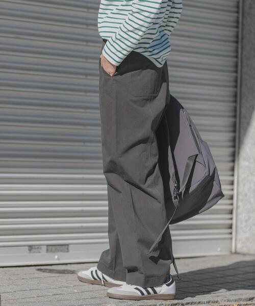 FORK&SPOON（フォークアンドスプーン）の「FORK&SPOON　センターシームパンツ（その他パンツ・レディース・ベージュ/チャコールグレー・2/1）」の6枚目の写真