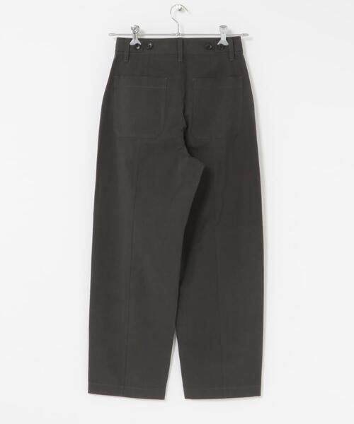 FORK&SPOON（フォークアンドスプーン）の「FORK&SPOON　センターシームパンツ（その他パンツ・レディース・ベージュ/チャコールグレー・2/1）」の13枚目の写真