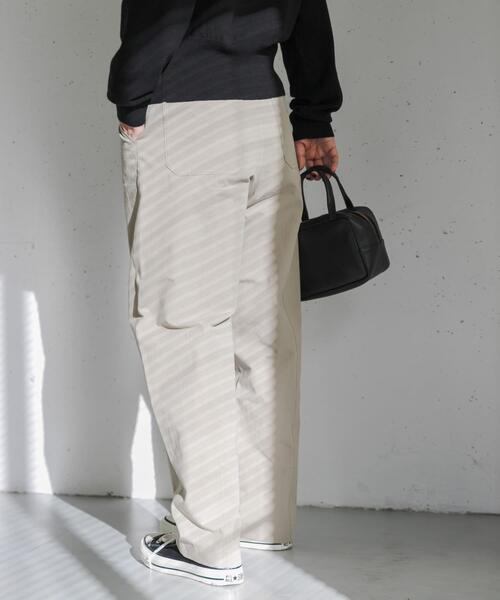 FORK&SPOON（フォークアンドスプーン）の「FORK&SPOON　センターシームパンツ（その他パンツ・レディース・ベージュ/チャコールグレー・2/1）」の20枚目の写真