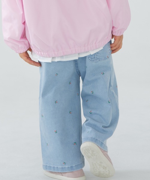 moimoln（モイモルン）の「チューリップポケットワイドデニムパンツ（デニムパンツ・キッズ・ブルー/ライトブルー・90cm/100cm/110cm/120cm/130cm）」の18枚目の写真
