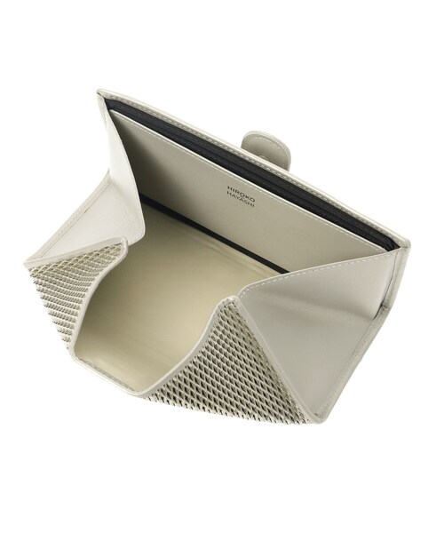 HIROKO HAYASHI（ヒロコハヤシ）の「CATENA（カテーナ）長財布ミニ（財布・レディース・シルバー系その他/ゴールド・00）」の8枚目の写真