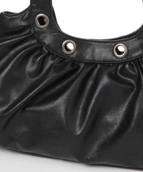 3.3 Field Trip （3.3フィールドトリップ）の「3.3 Field Trip／ハトメ付きバッグ（ショルダーバッグ・レディース・ブラック・FREE）」の7枚目の写真