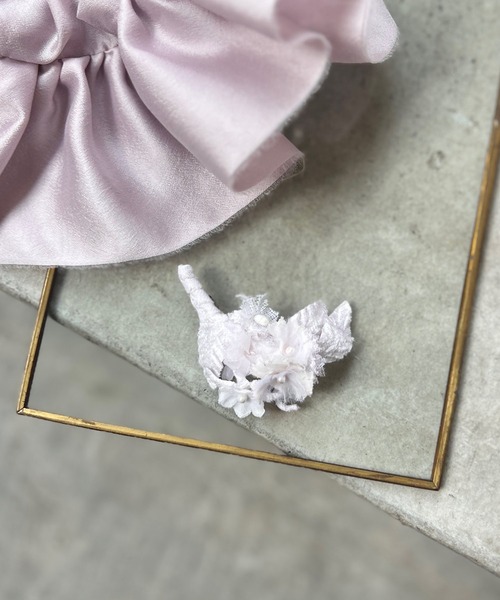 m.soeur（エムスール）の「クララとサテンのシュシュ（シュシュ・レディース・グレー/ホワイト/ピンク・FREE）」の13枚目の写真