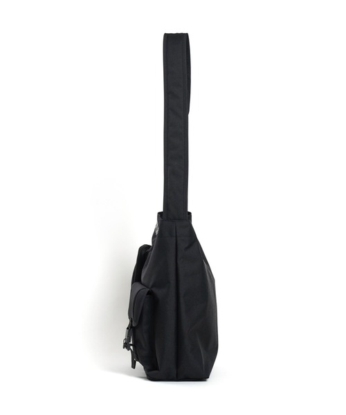 BAICYCLON by Bagjack(バイシクロン バイ バグジャック)の「【BAICYCLON】MULTI POCKETS SHOULDER BAG BCL-69(ショルダーバッグ・メンズ・ブラック・FREE)」の7枚目の写真