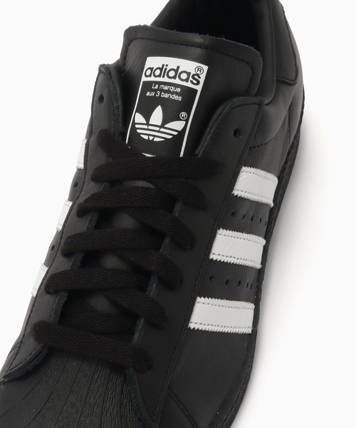 417 EDIFICE(フォーワンセブンエディフィス)の「adidas / アディダス SUPERSTAR 82(スニーカー・メンズ・ホワイト/ブラック・26cm/27cm/28cm)」の19枚目の写真